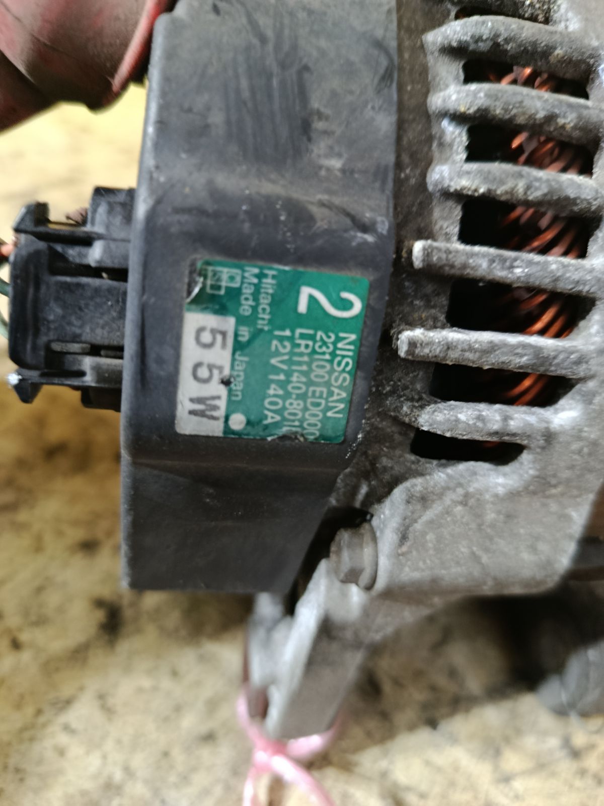 Генератор 23100-ED000 на Nissan Tiida Latio SC11 HR15DE Фото 3