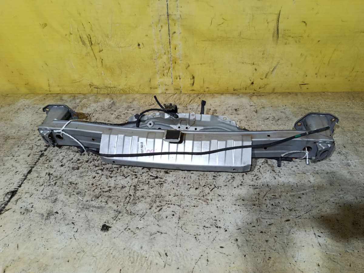 Жесткость бампера на Honda Fit GE6 Фото 2