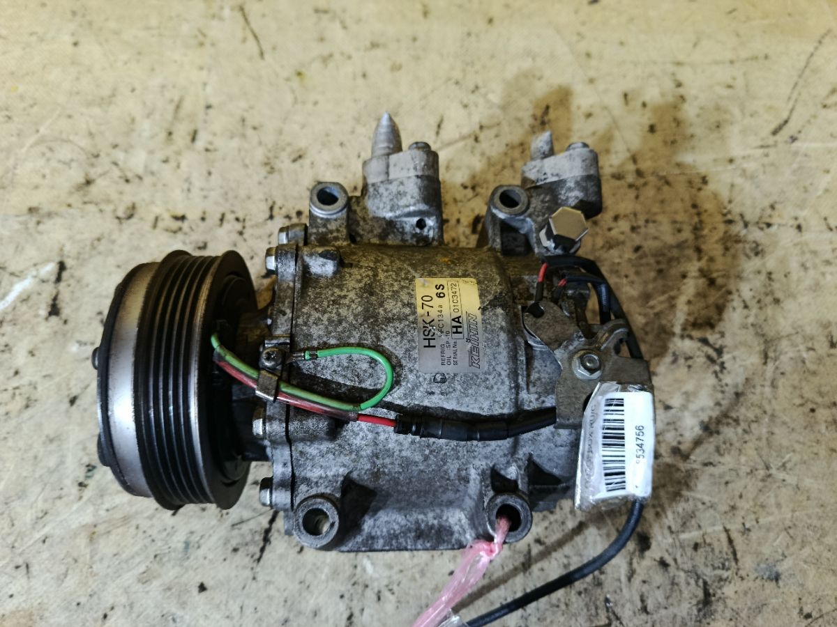 Компрессор кондиционера на Honda Fit GE6 L13A Фото 2