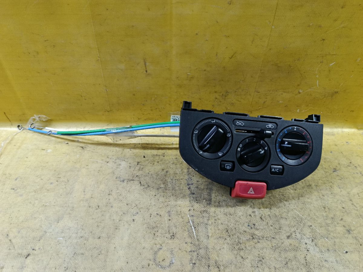Блок управления климатконтроля 27510-JJ00A на Nissan Ad Van VY12 HR15DE Фото 2