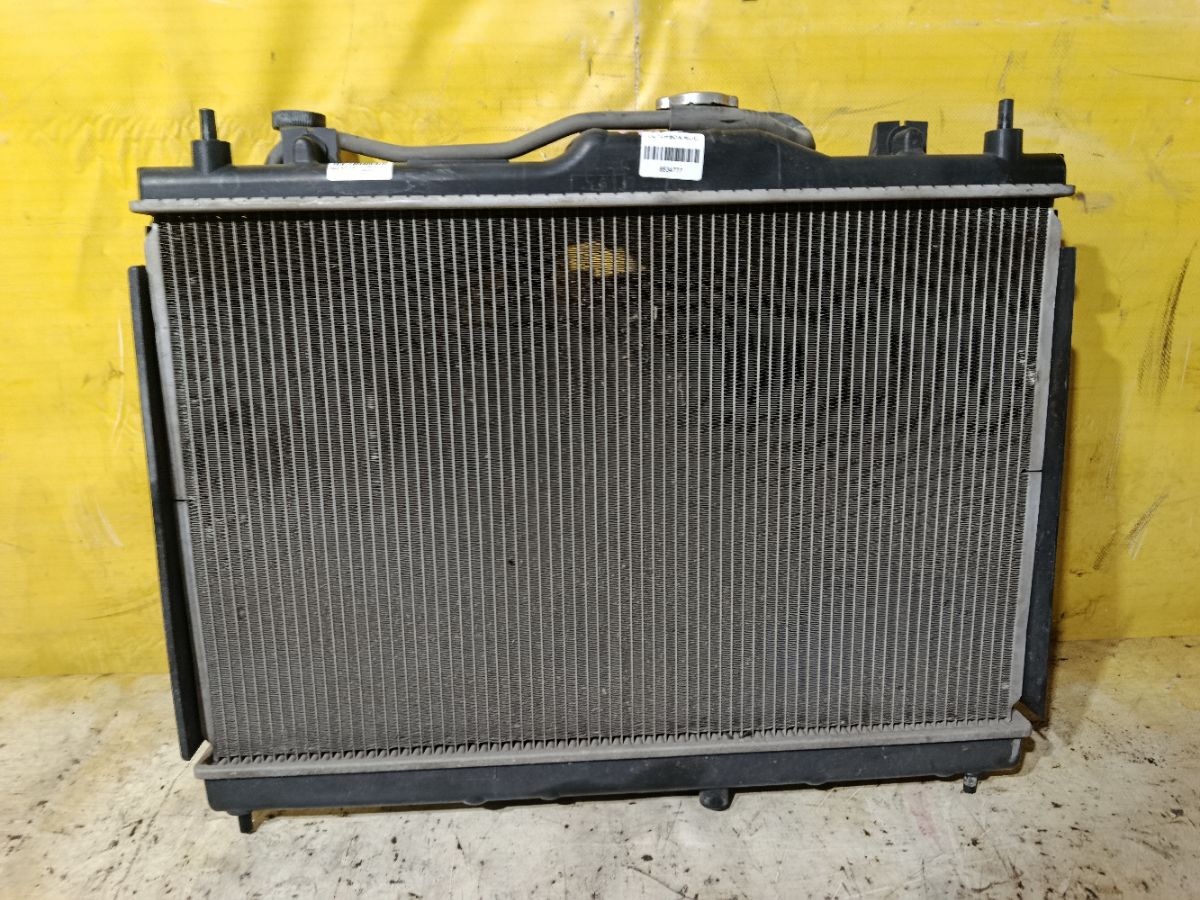 Радиатор ДВС на Nissan Ad Van VY12 HR15DE Фото 2