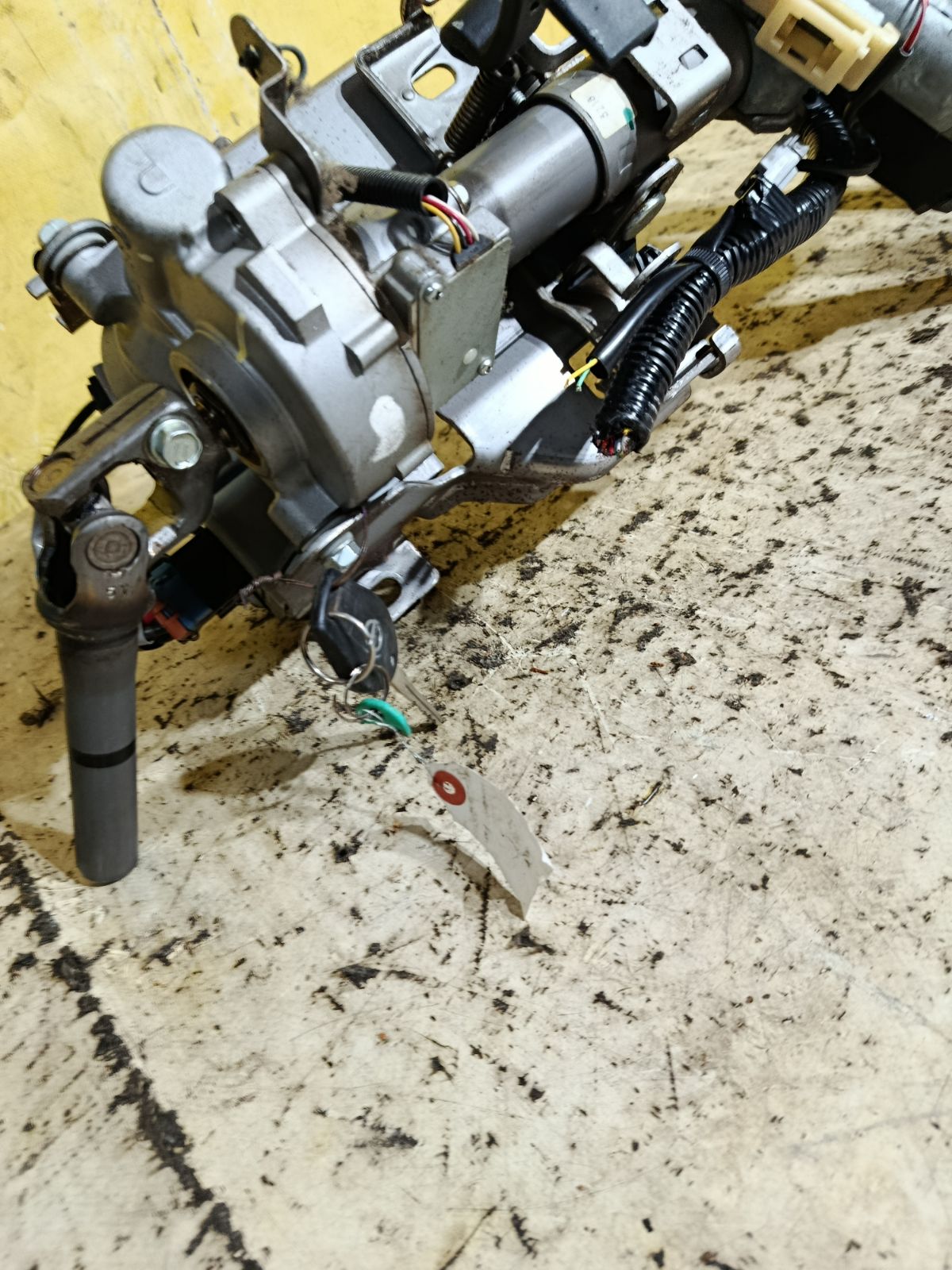 Рулевая колонка на Nissan Ad Van VY12 Фото 6