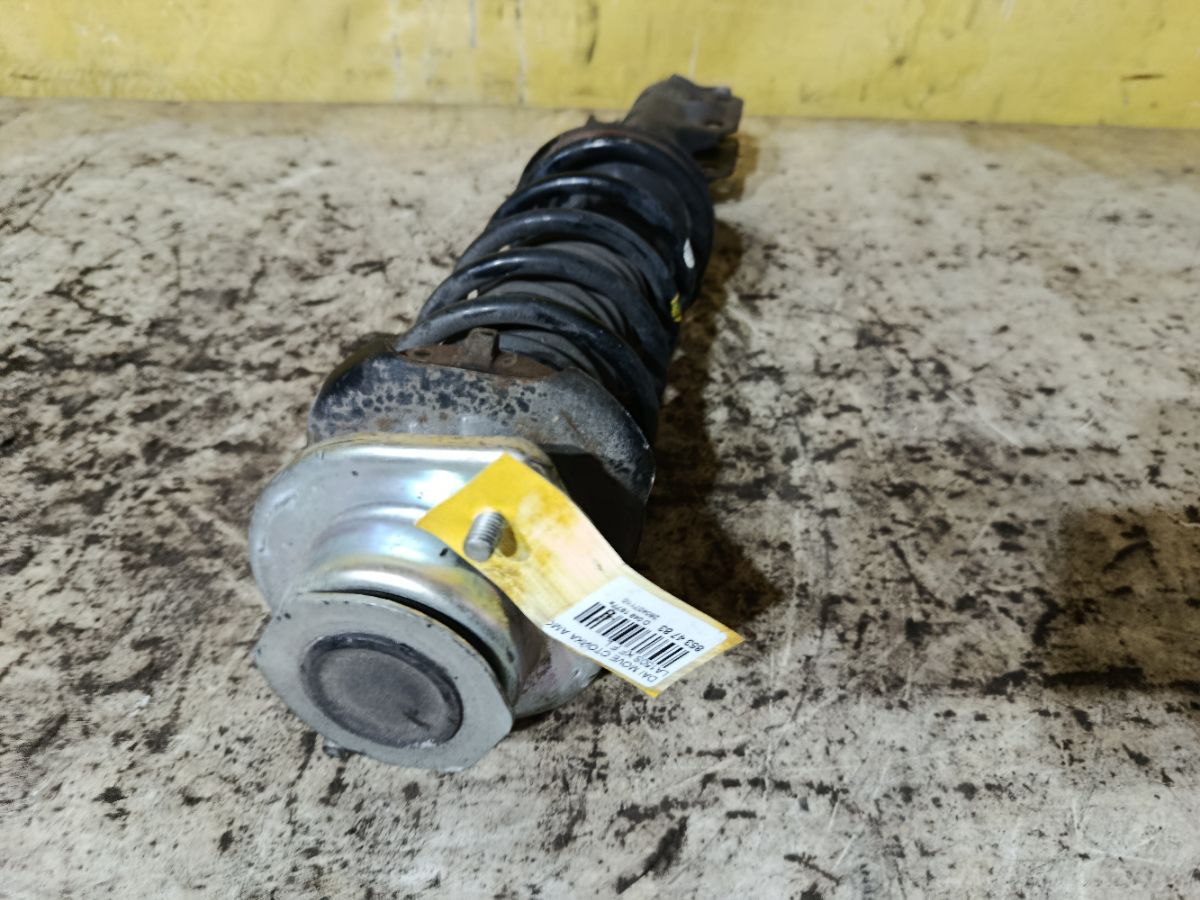 Стойка амортизатора на Daihatsu Move LA150S KF Фото 3