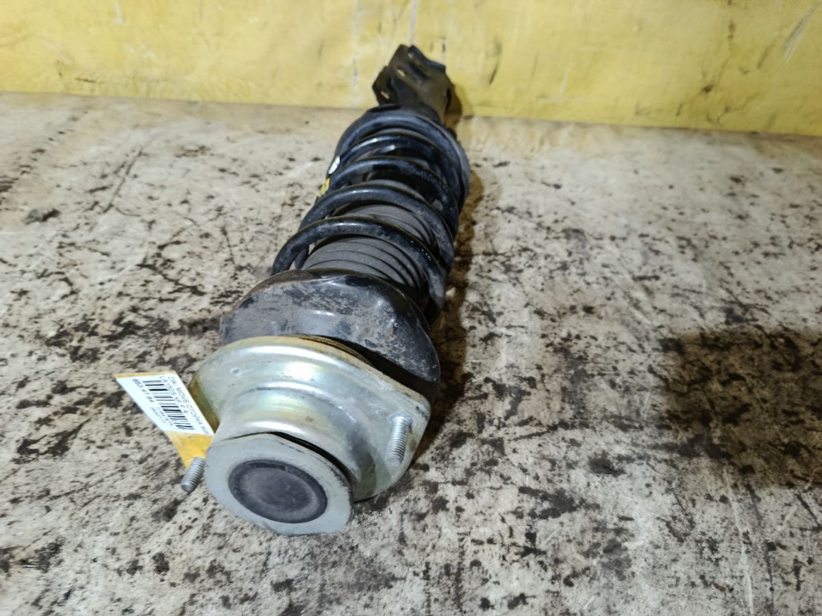 Стойка амортизатора 48510-B2D60 на Daihatsu Move LA150S KF Фото 3