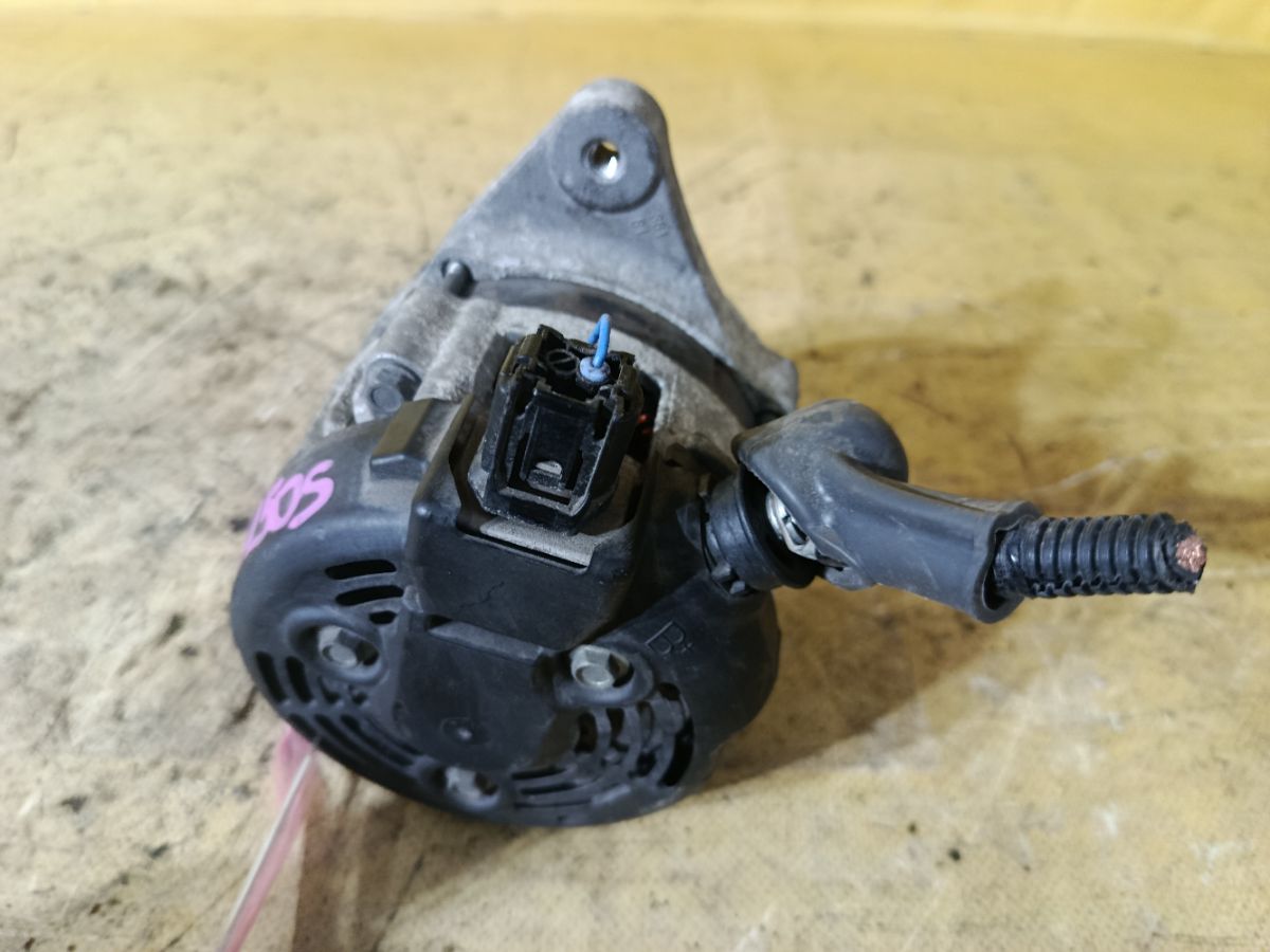 Генератор 27060-B2150 на Daihatsu Move LA150S KF-VE Фото 4