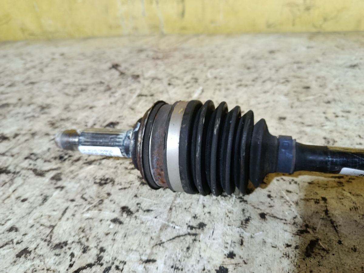 Привод на Daihatsu Move LA150S KF-VE Фото 4