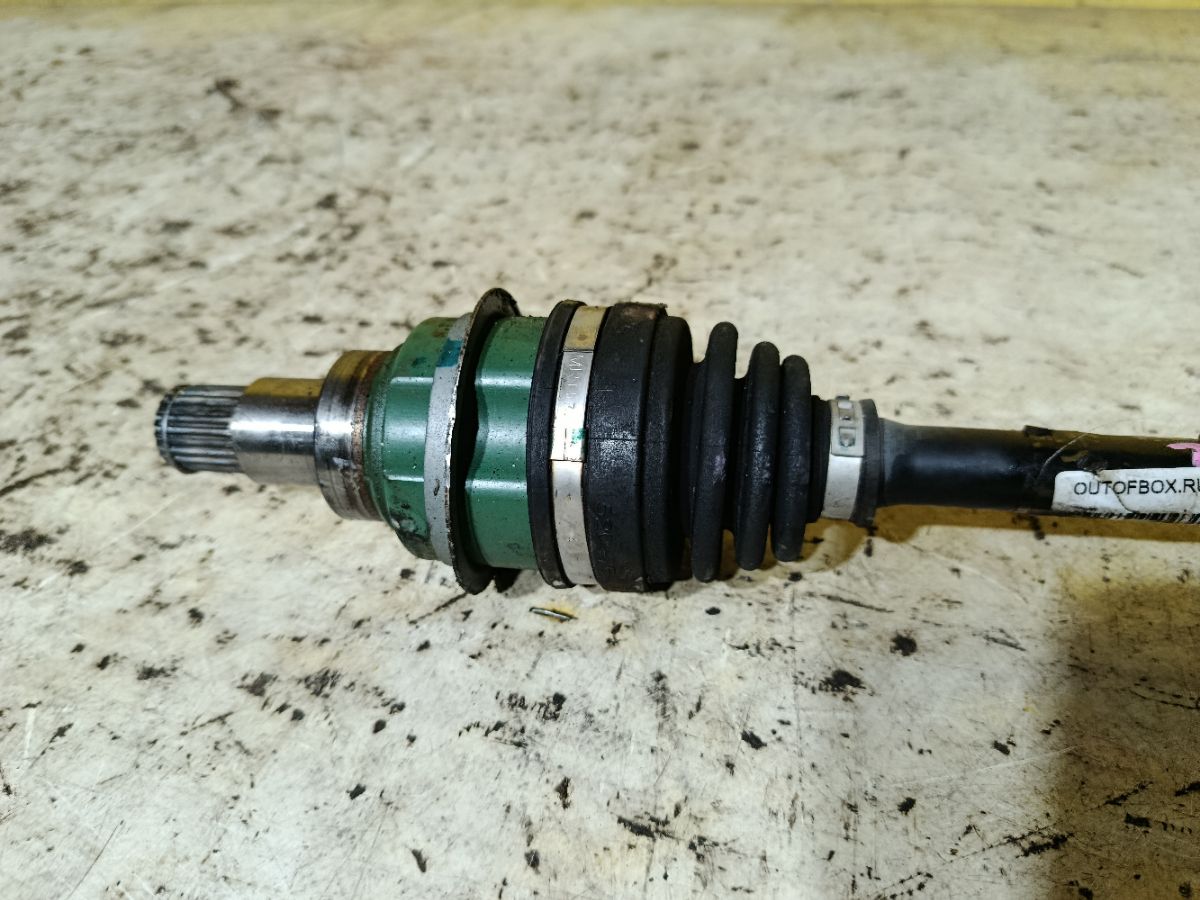 Привод на Daihatsu Move LA150S KF-VE Фото 4