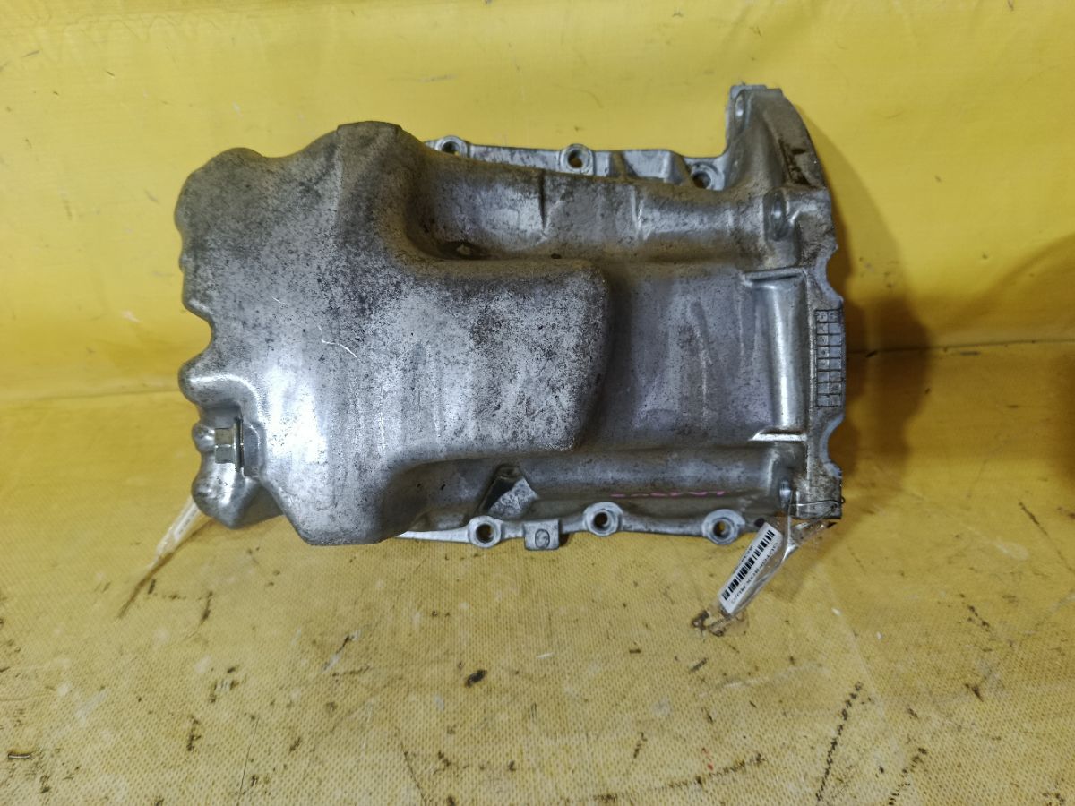 Поддон на Daihatsu Move LA150S KF-VE Фото 3