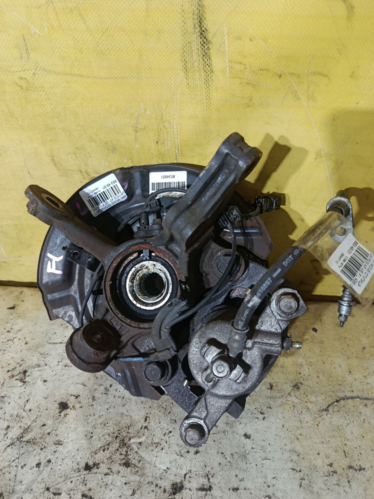 Ступица на Daihatsu Move LA150S KF-VE Фото 3