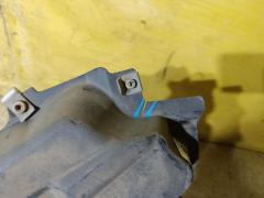 Подкрылок 53875-28120 на Toyota Estima Hybrid AHR10W 2AZ-FXE Фото 4