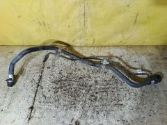 Заливная горловина топливного бака на Toyota Estima ACR40W 2AZ-FE Фото 2