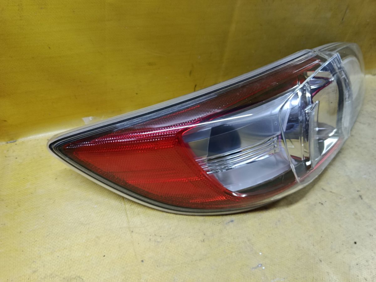 Стоп P8239 P8239, на Mazda Axela BL5FW Фото 7