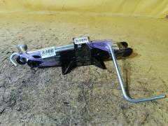 Домкрат на Mazda Axela BL5FW Фото 2