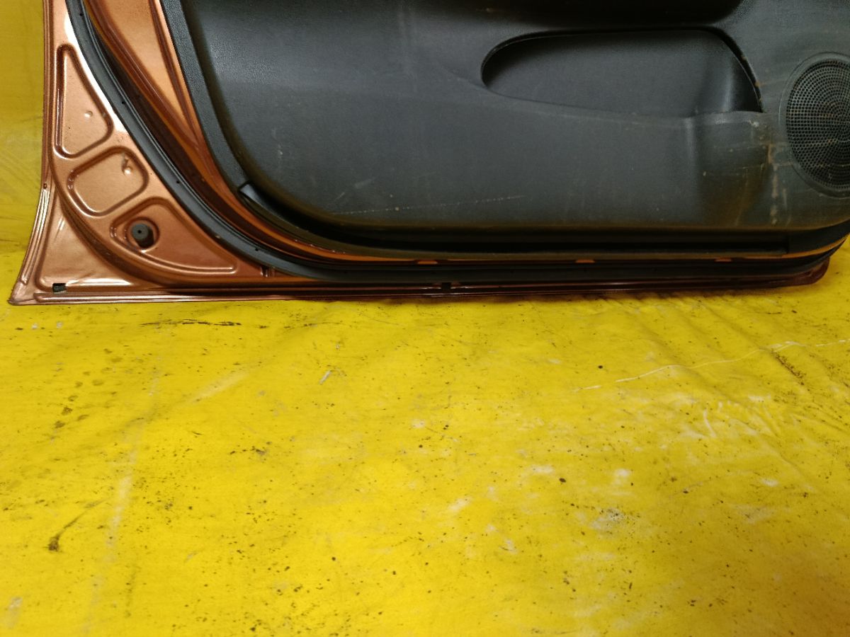 Дверь боковая на Nissan Note E12 Фото 8