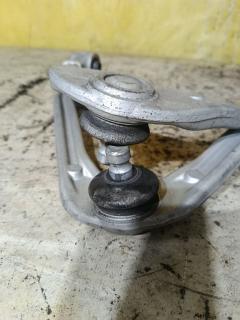 Рычаг на Nissan Fuga PY50 VQ35HR Фото 3