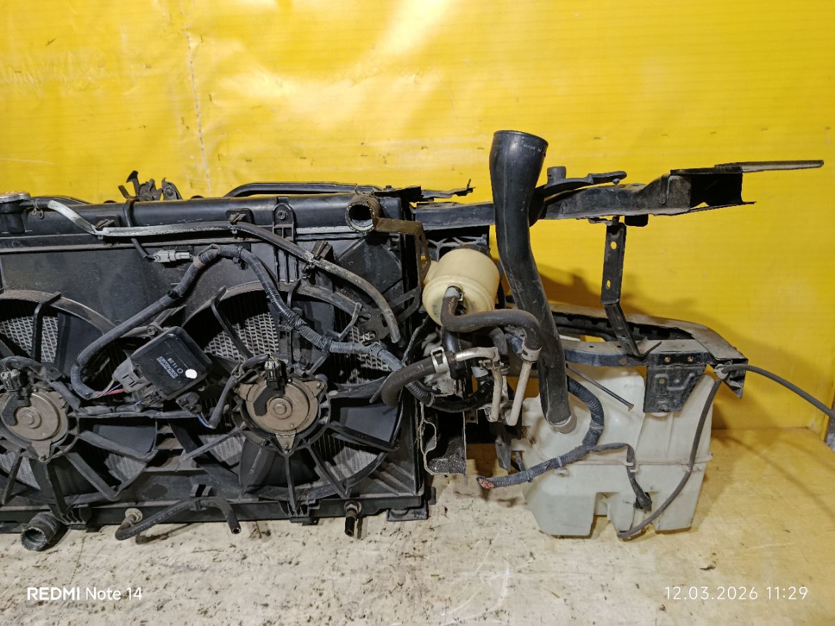 Телевизор на Nissan Fuga PY50 VQ35DE Фото 11