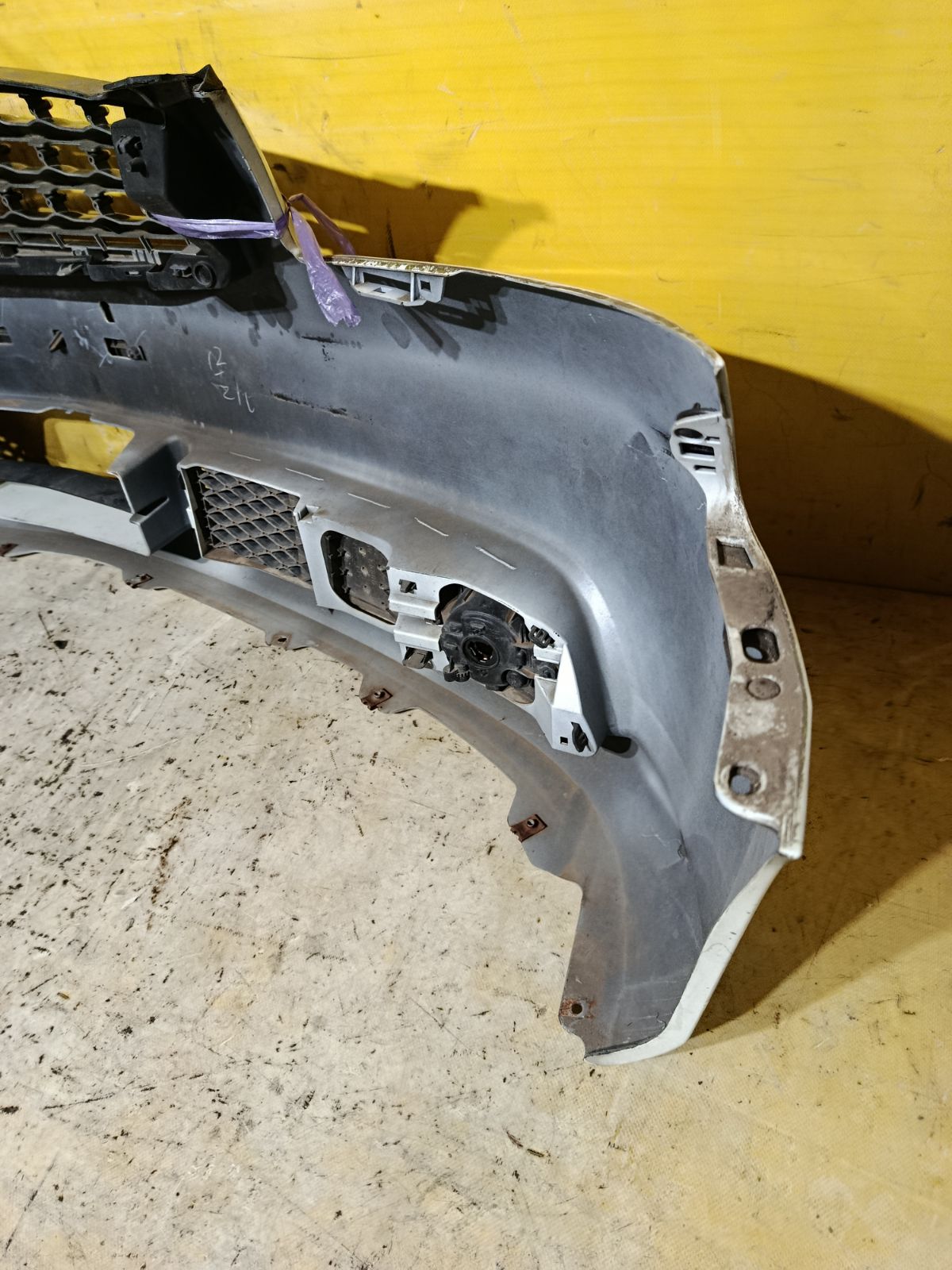 Бампер 62022-EG640 на Nissan Fuga PY50 Фото 13