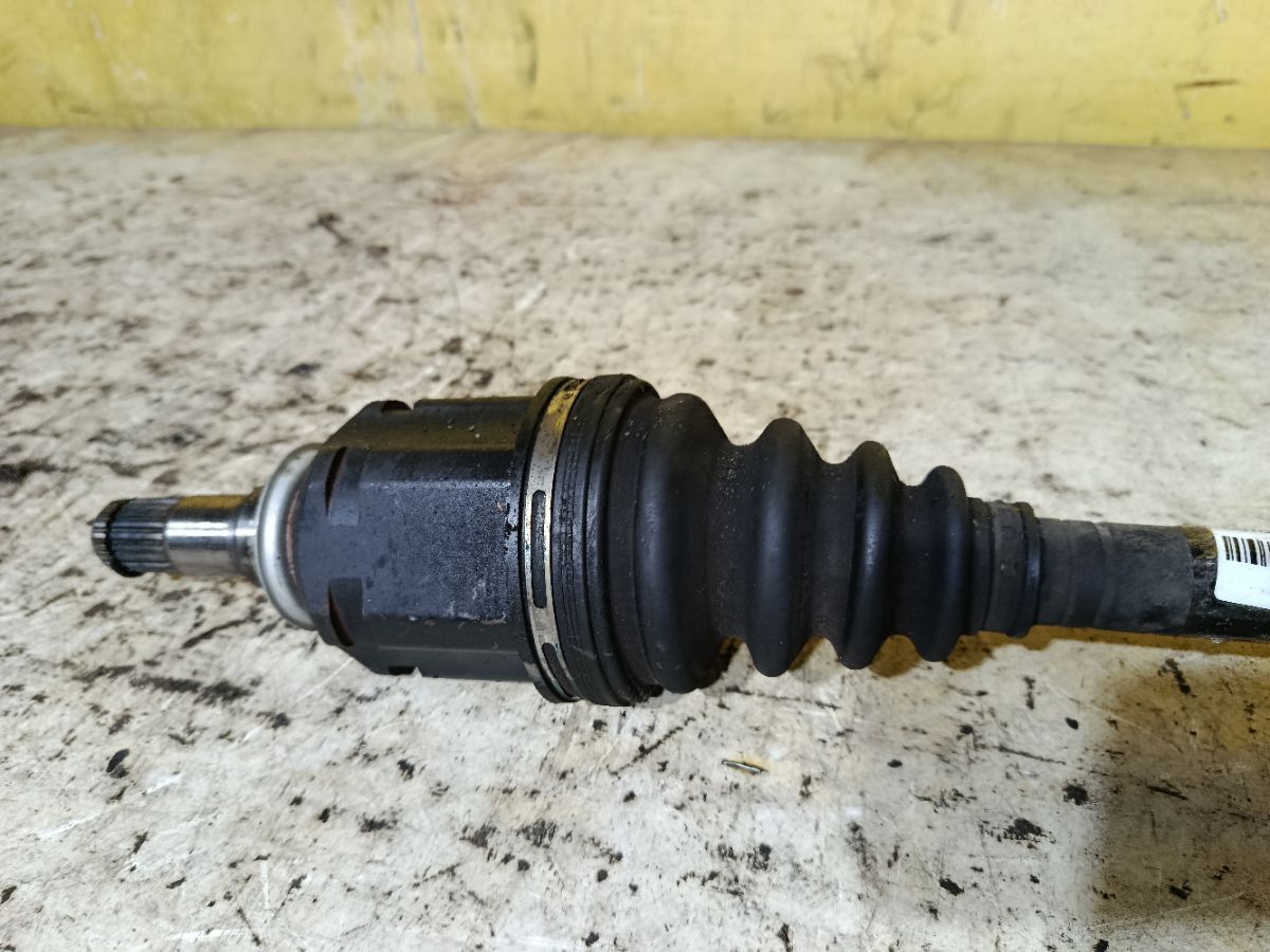 Привод 43420-20620 на Toyota Isis ANM10G 1AZ-FSE Фото 5