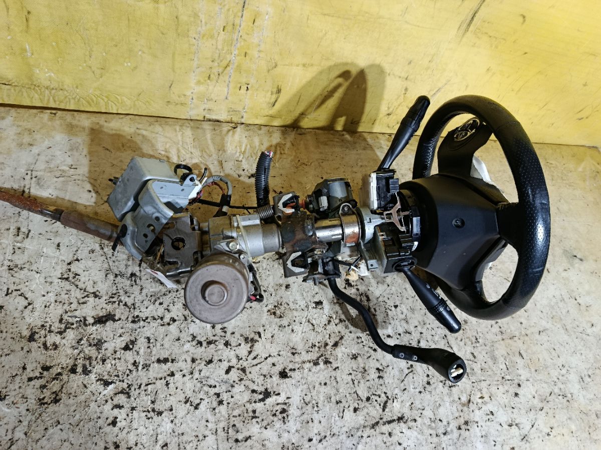 Рулевая колонка на Toyota Bb QNC21 Фото 4