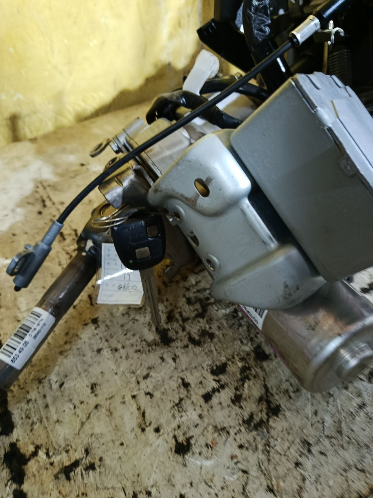 Рулевая колонка на Toyota Passo QNC10 Фото 4