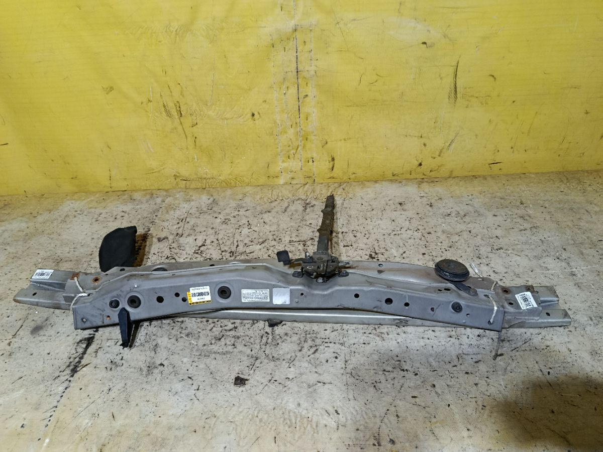 Жесткость бампера на Toyota Passo QNC10 Фото 3