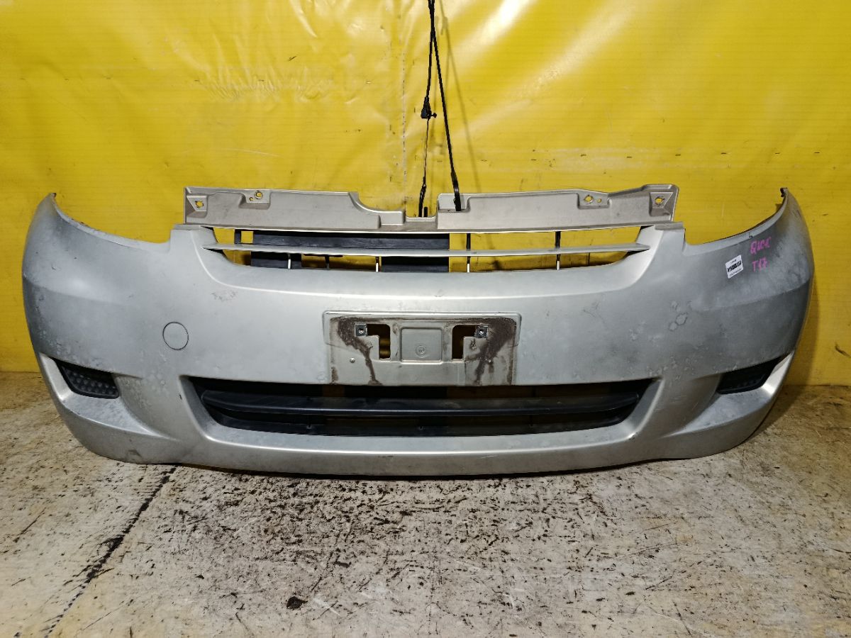 Бампер 52119-B1100 на Toyota Passo QNC10 Фото 3