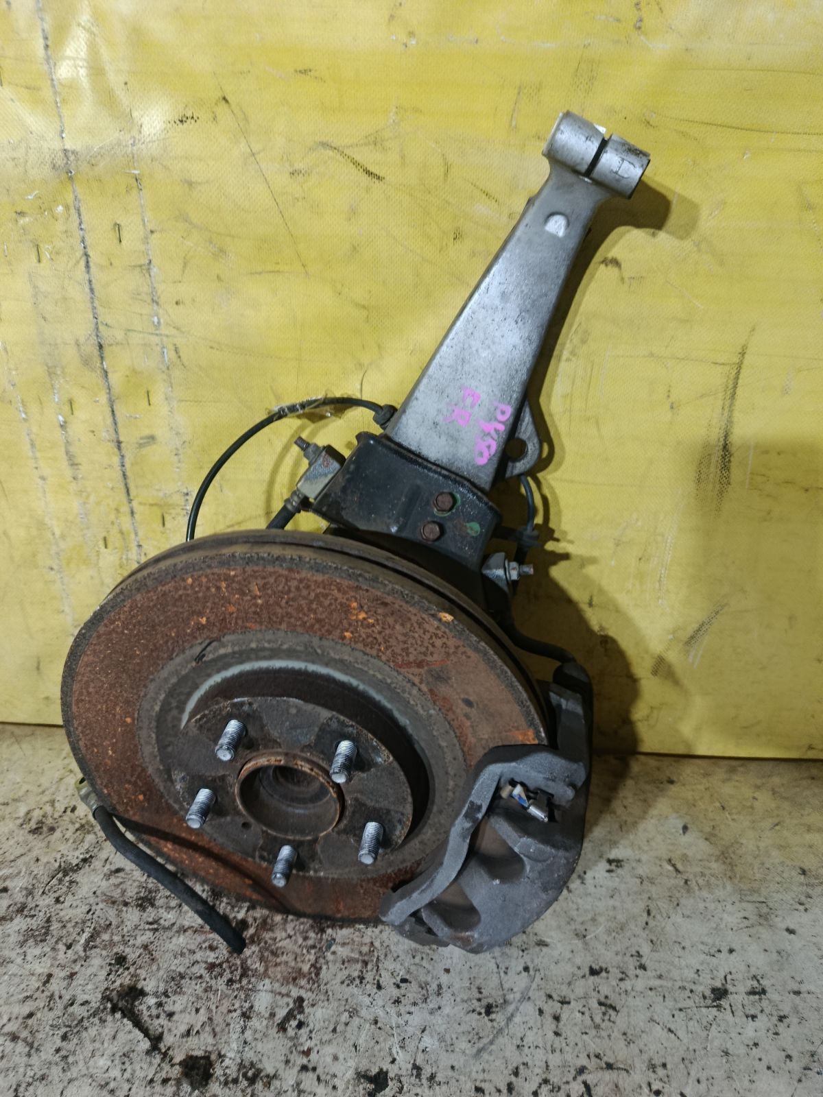 Ступица на Nissan Fuga PY50 VQ35HR Фото 4