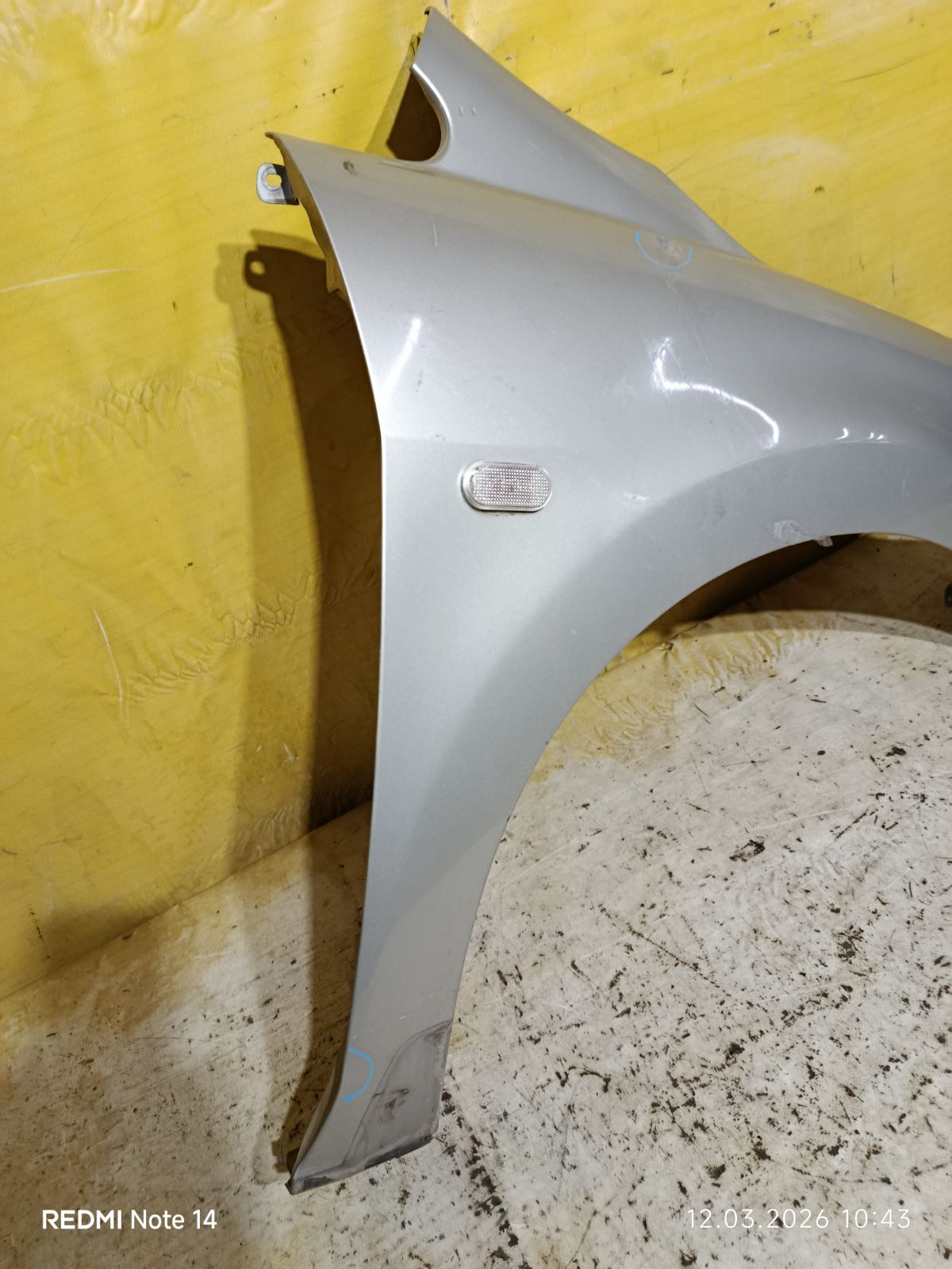 Крыло переднее на Nissan Tiida Latio SC11 Фото 5