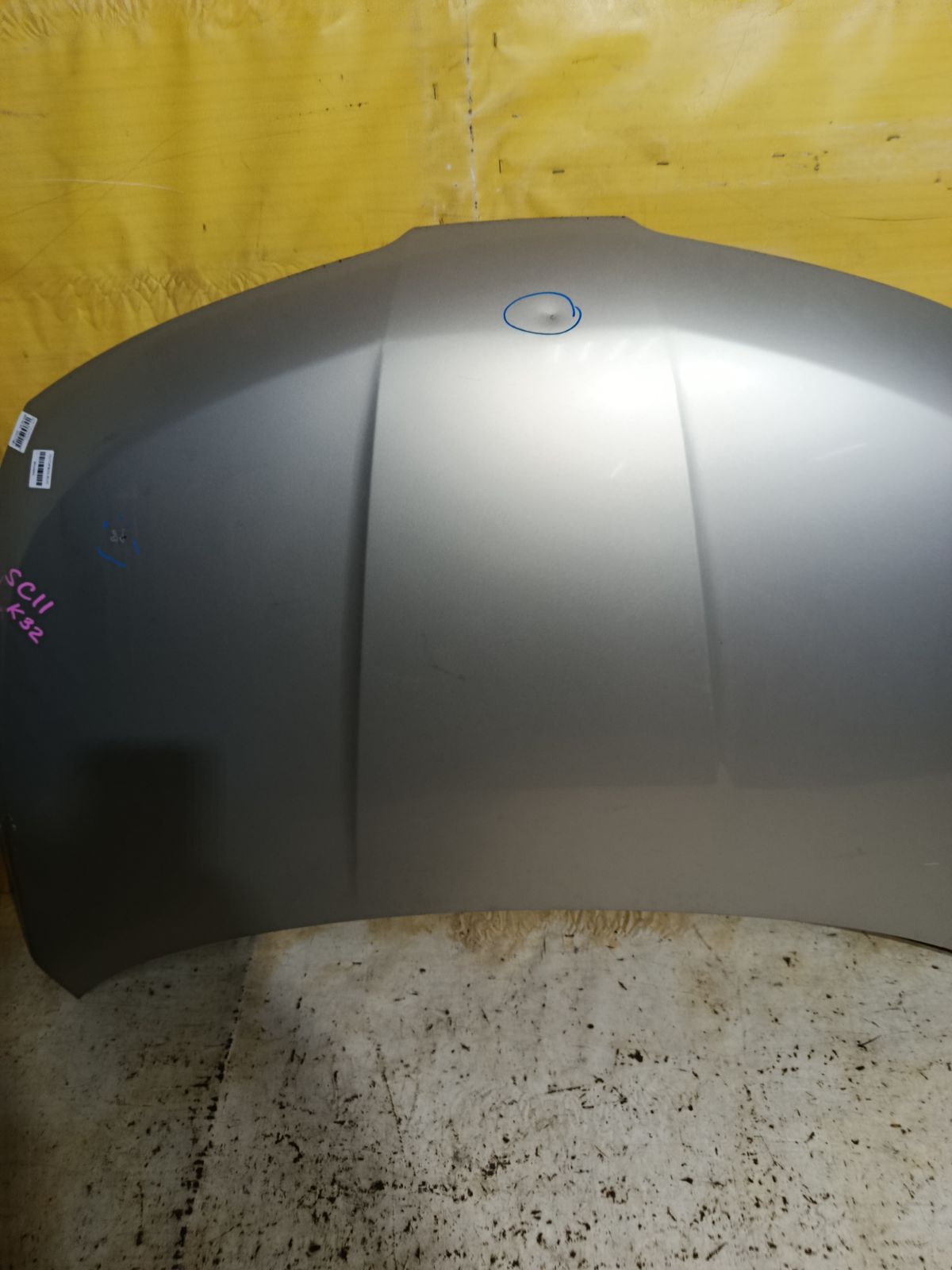 Капот DS20100A, F5100 ED0MM, F5100ED0MM, F510M ED0MA, F510MED0MA, NS01080AA, STDTW50150, SYNS036G002 на Nissan Tiida Latio SC11 Фото 8