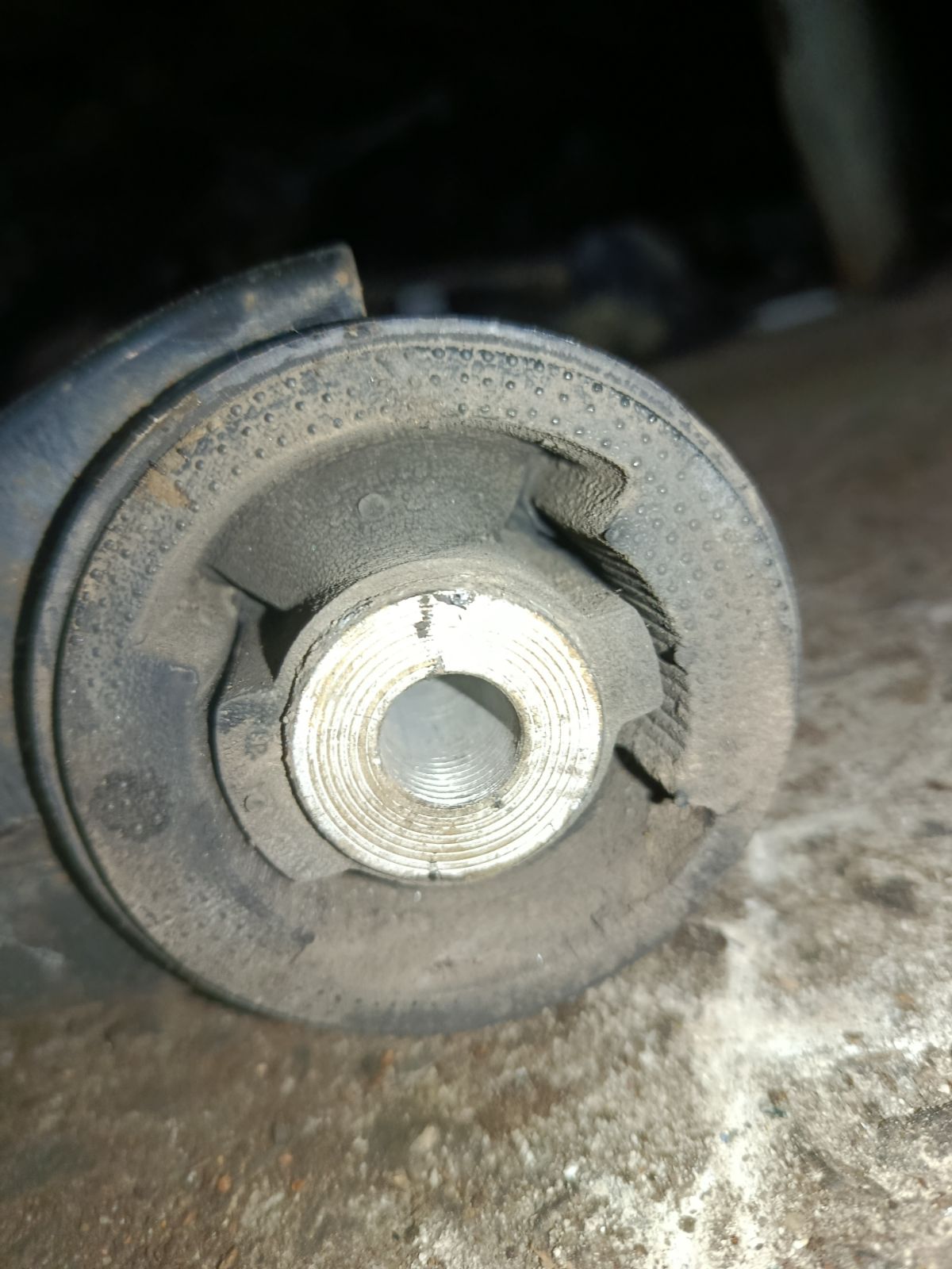 Балка подвески на Honda Fit GE8 L15A Фото 9