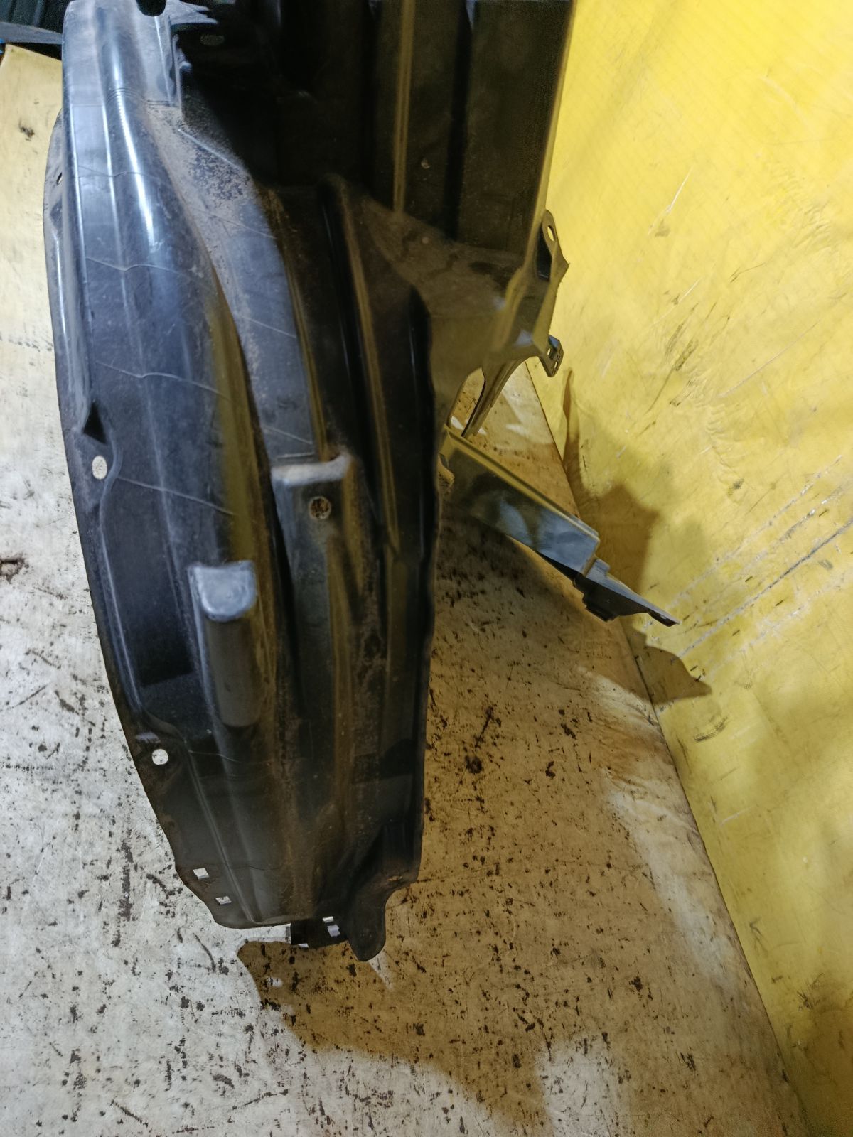 Подкрылок 74151-SYY-00 на Honda Freed GB3 L15A Фото 6