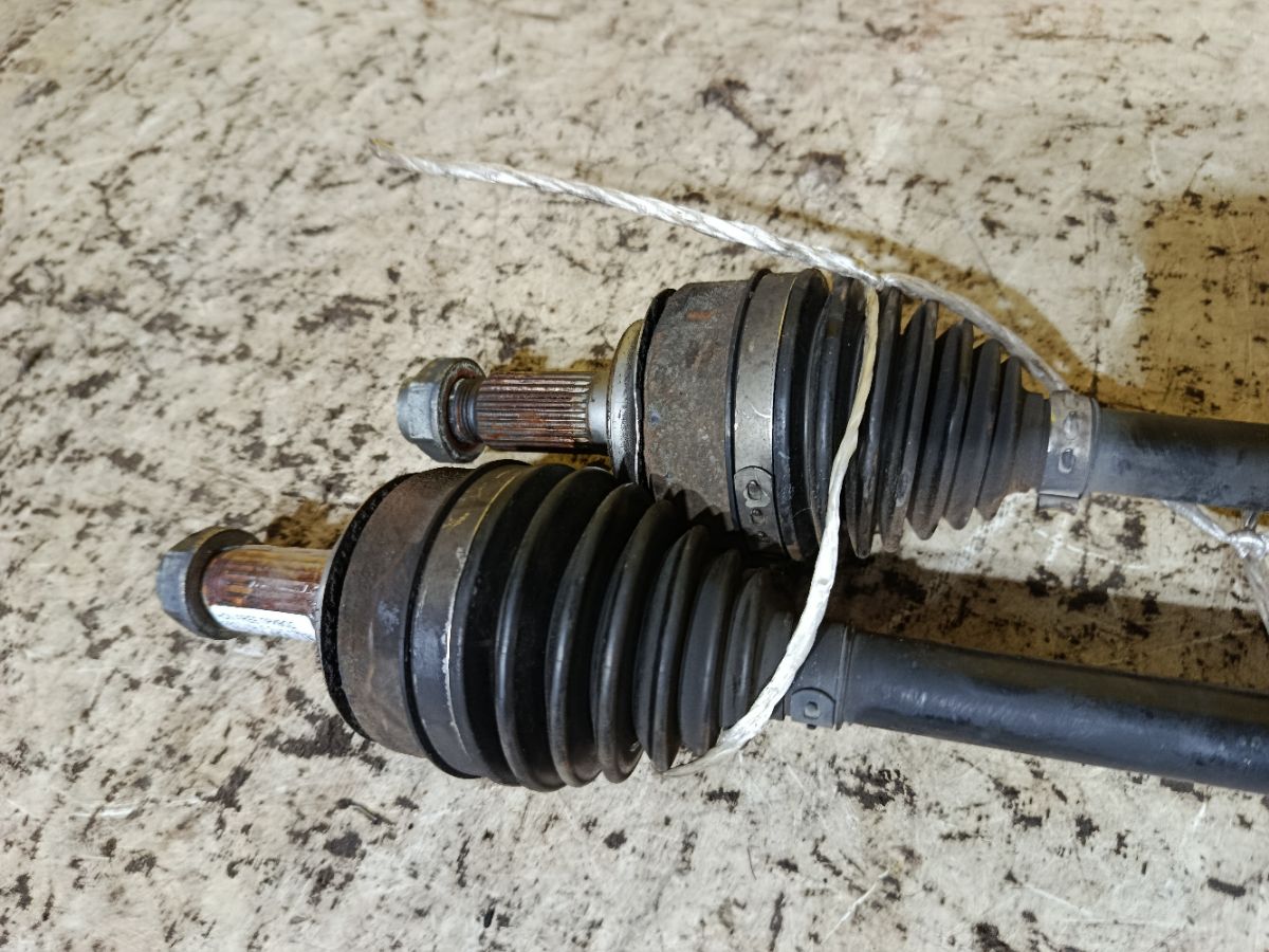 Привод на Honda Freed GB3 L15A Фото 5