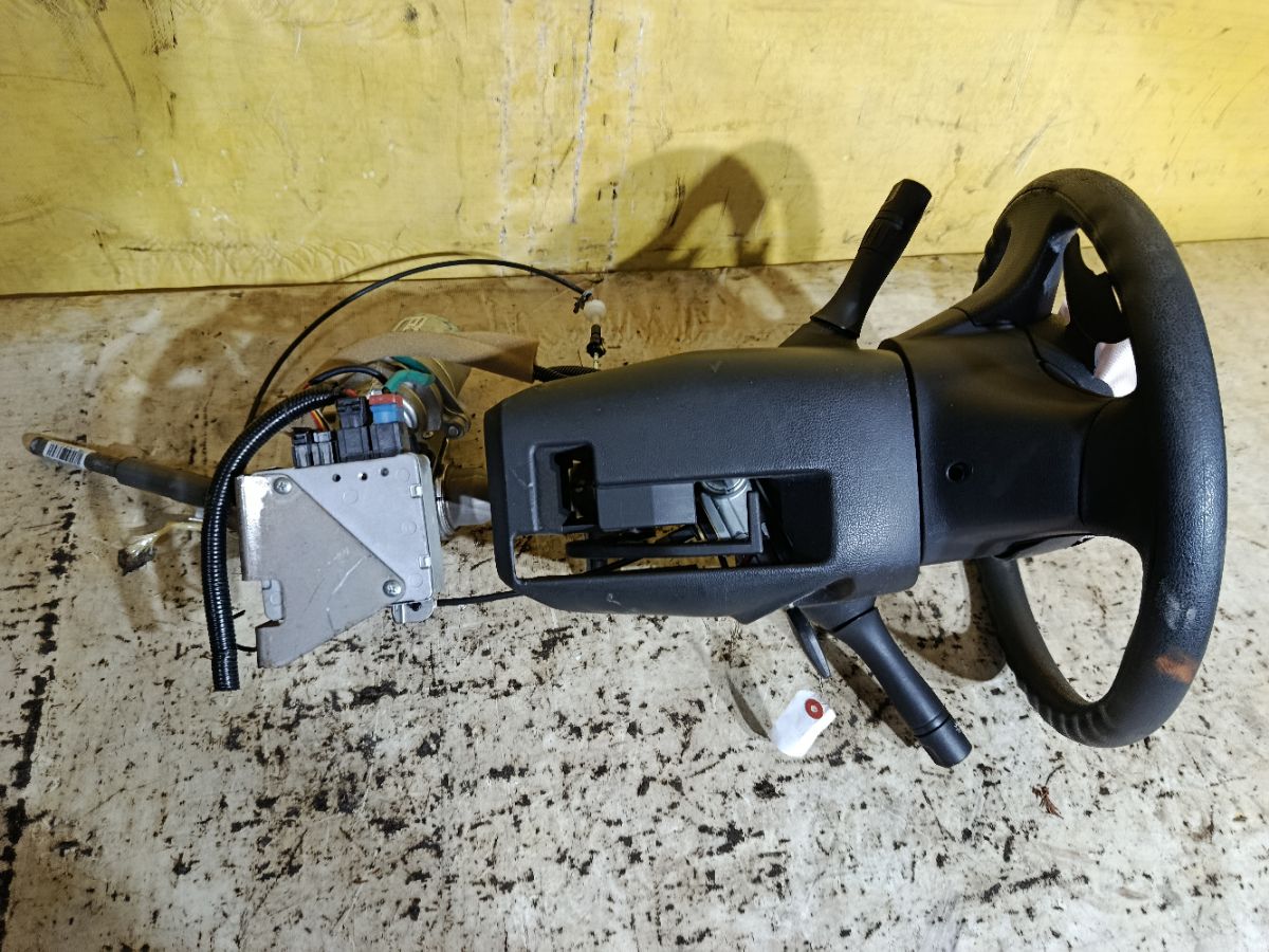 Рулевая колонка на Nissan March K13 Фото 5