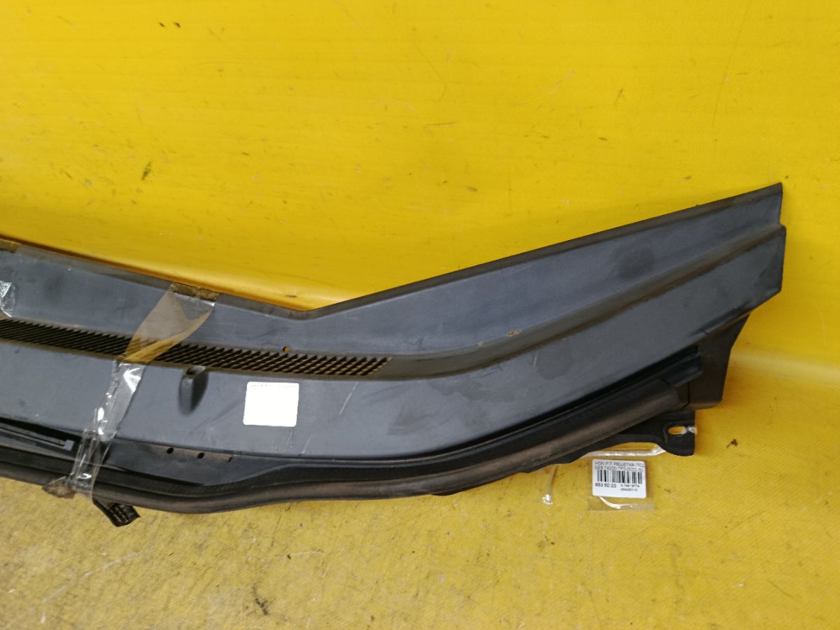 Решетка под лобовое стекло 74200-TF0-0000-50 на Honda Fit GE6 Фото 4