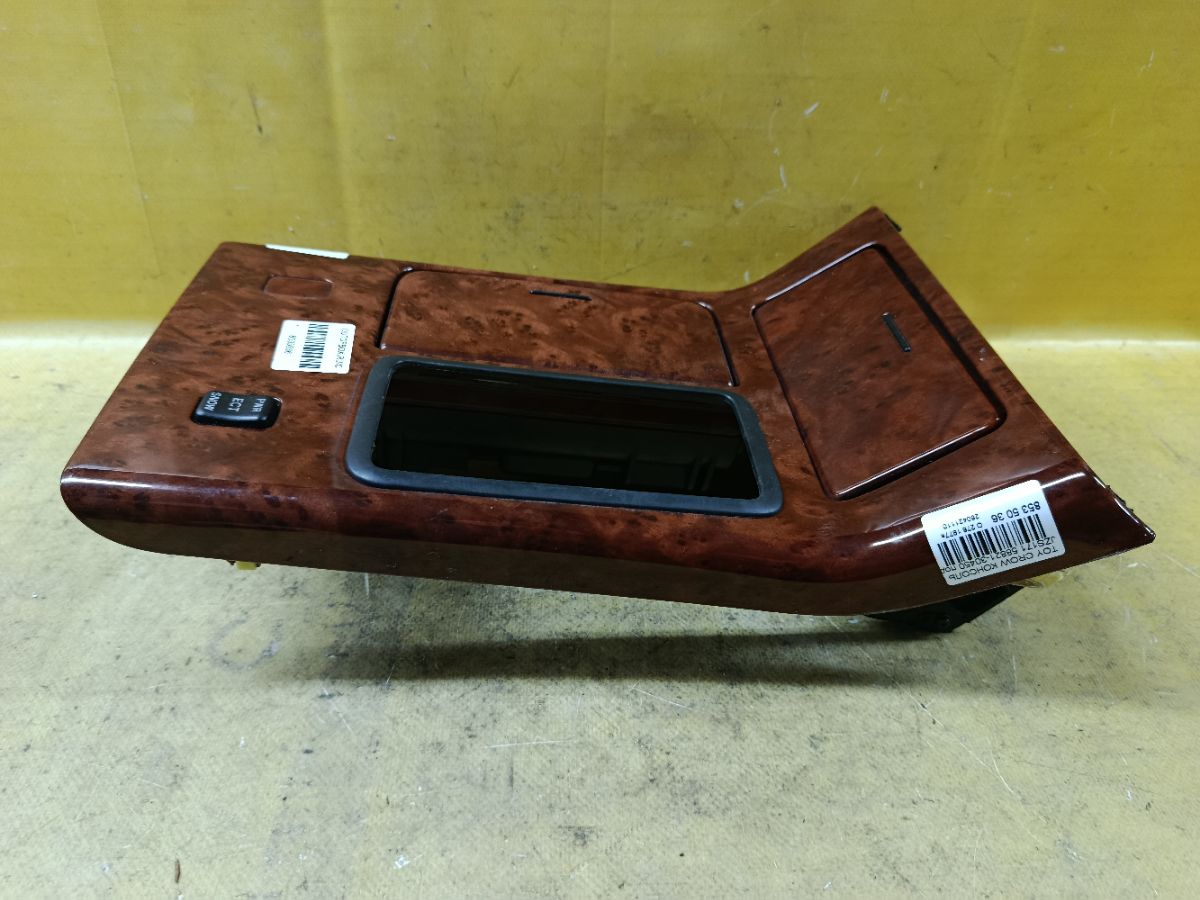 Консоль КПП 58821-30450 на Toyota Crown JZS171 Фото 4