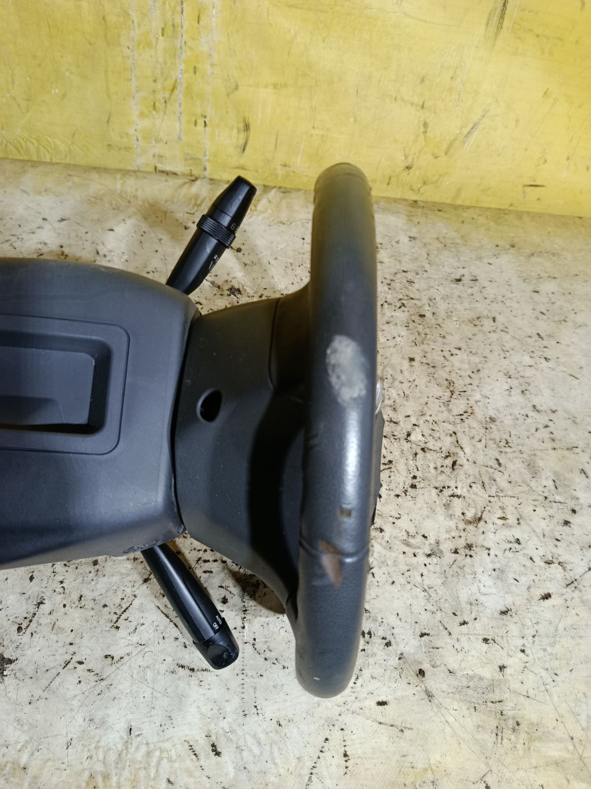 Рулевая колонка на Suzuki Solio MA15S Фото 4