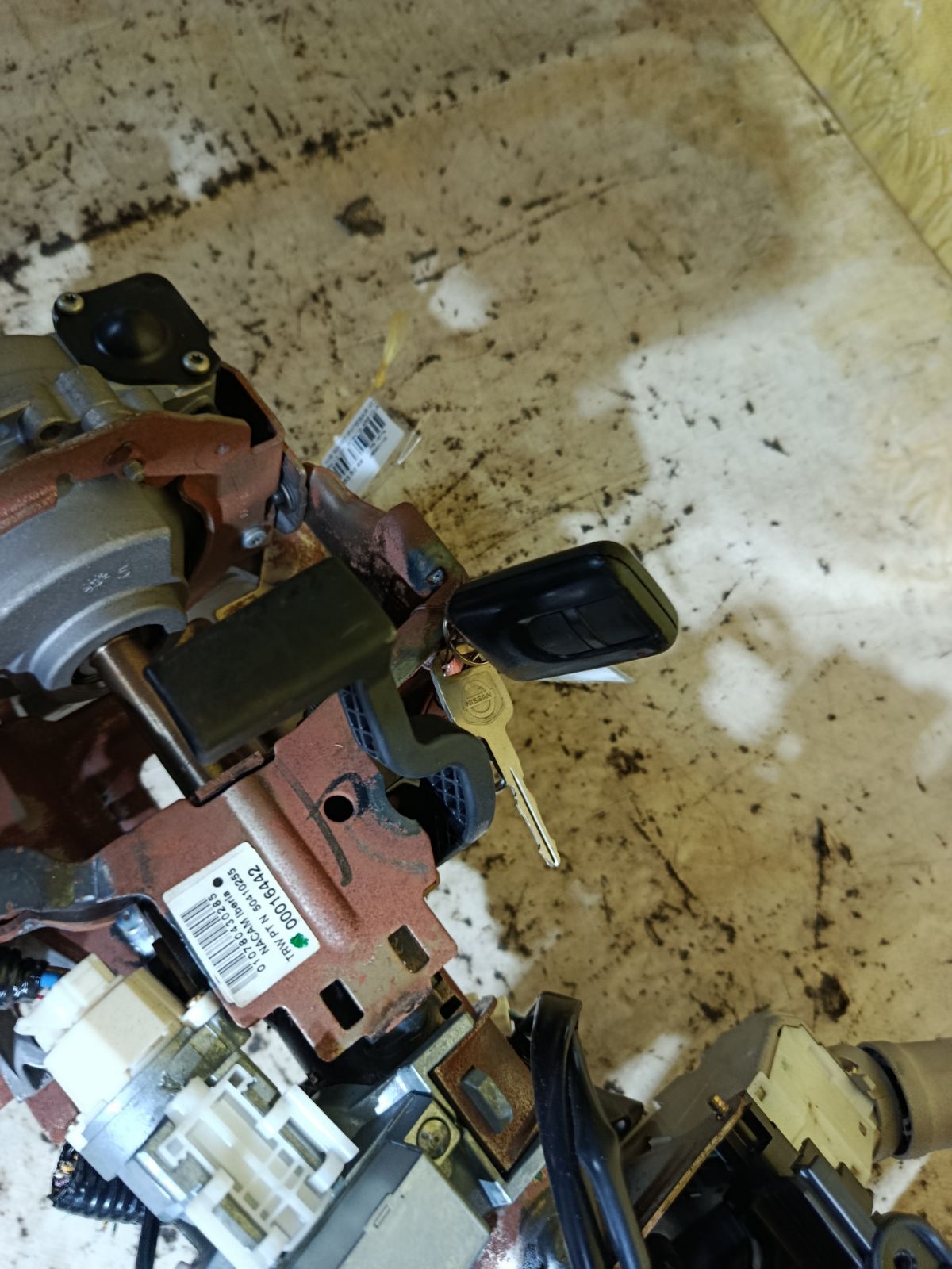 Рулевая колонка на Nissan March BK12 Фото 5