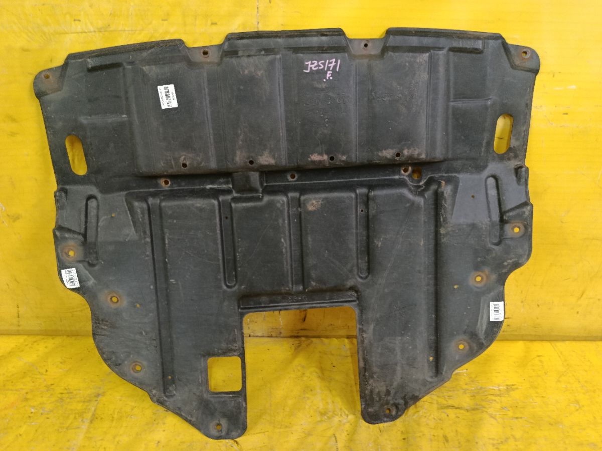 Защита двигателя 51441-30290 на Toyota Crown JZS171 1JZ-FSE Фото 3