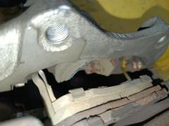 Суппорт на Nissan Note E12 HR12DE Фото 2