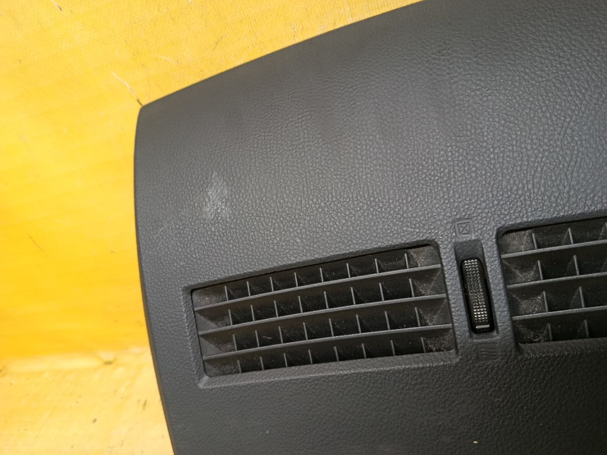 Воздуховод 68414-ED000 на Nissan Tiida C11 Фото 2