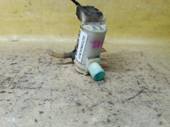 Насос омывателя стекла на Nissan Note E12 HR12DDR Фото 2