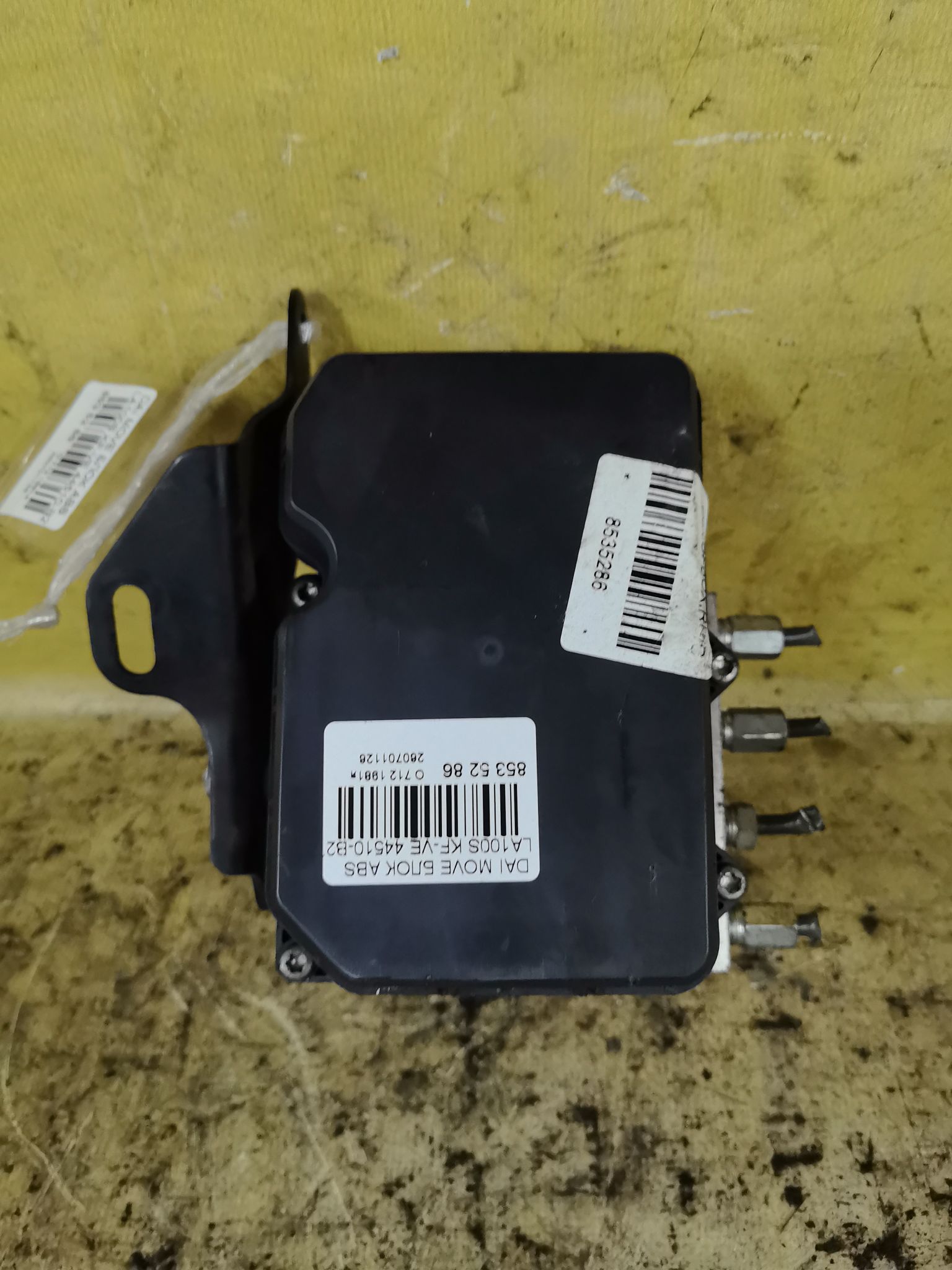 Блок ABS 44510-B2760, 89540-B2620, 116040-3600 на Daihatsu Move LA100S KF-VE Фото 3