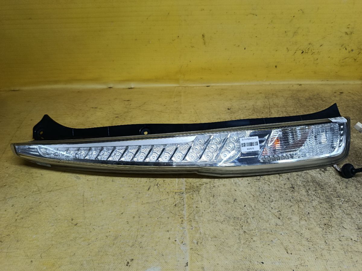 Стоп 220-51094 220-51094, на Daihatsu Move LA100S Фото 1