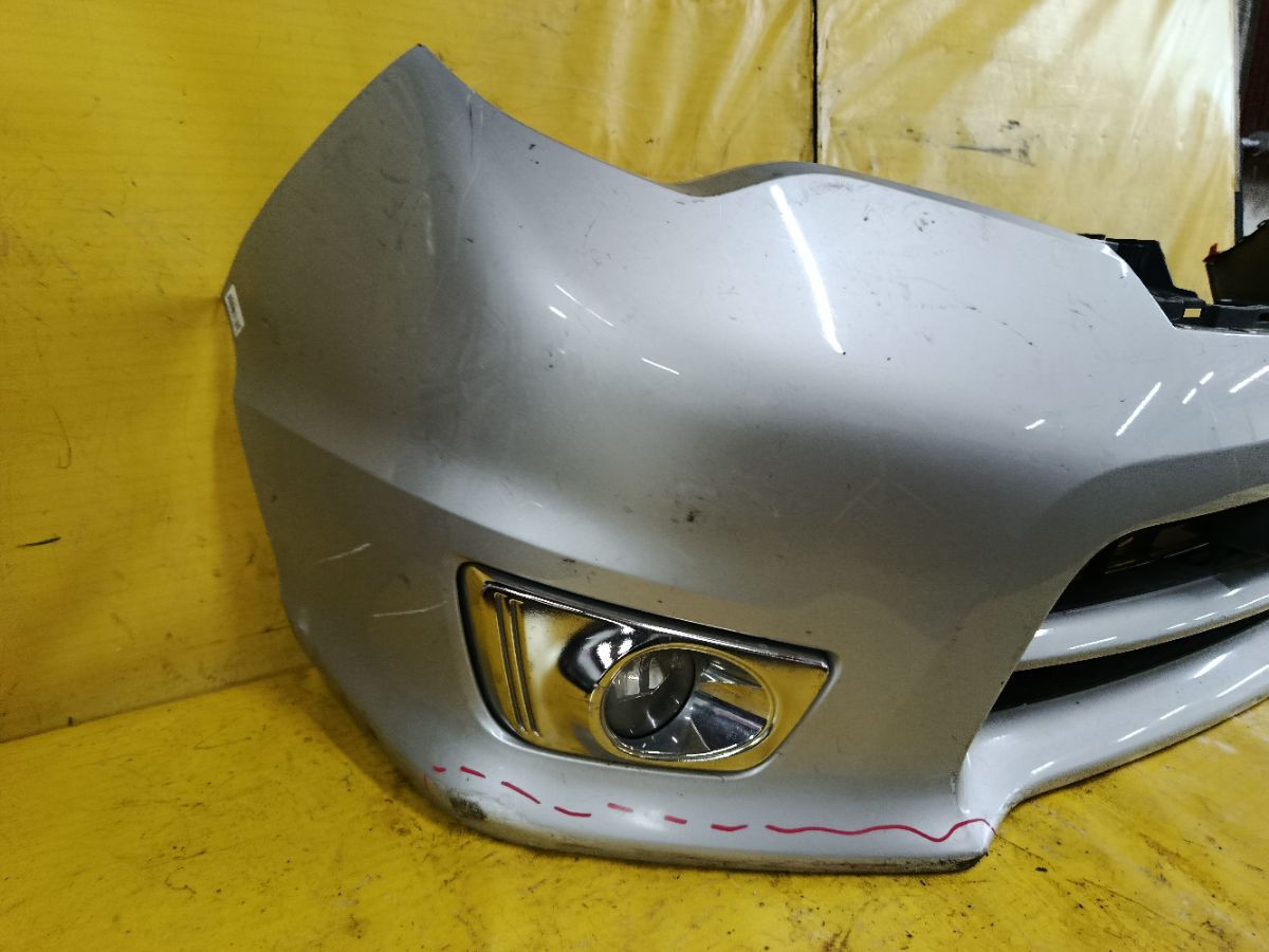 Бампер на Nissan Serena HFC26 Фото 3