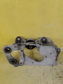Подушка двигателя на Nissan Serena HFC26 MR20DD Фото 2