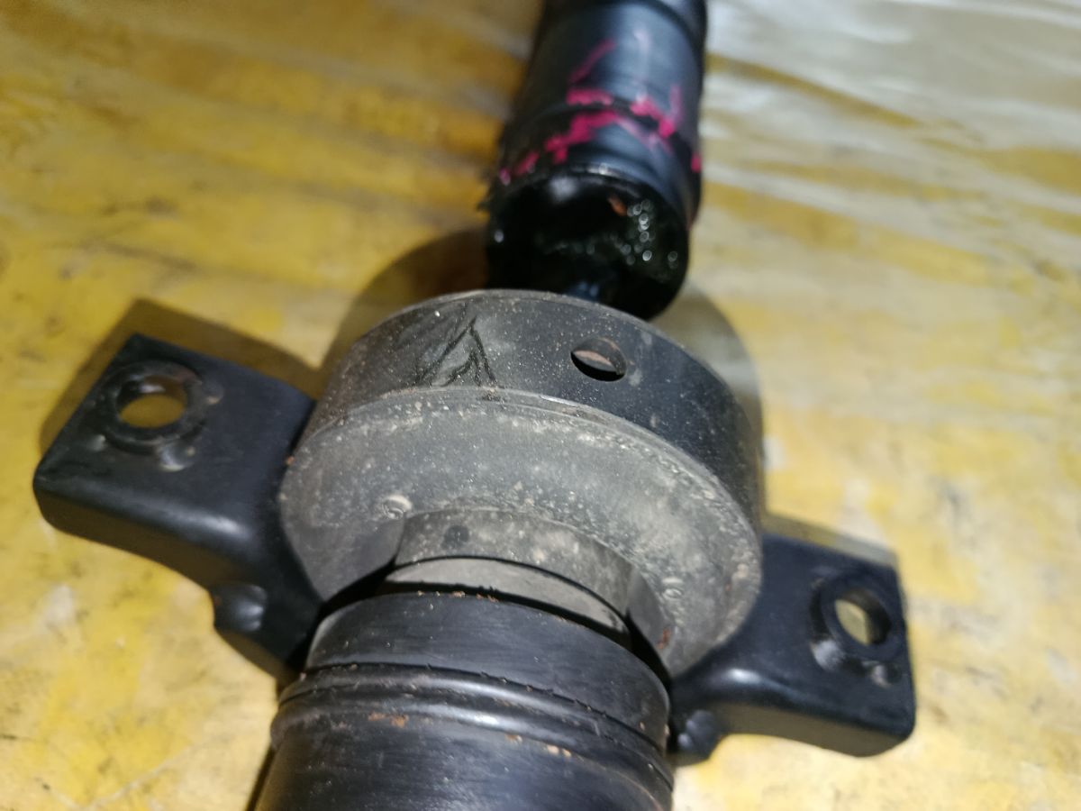 Кардан на Nissan Serena GNC27 MR20DD Фото 6