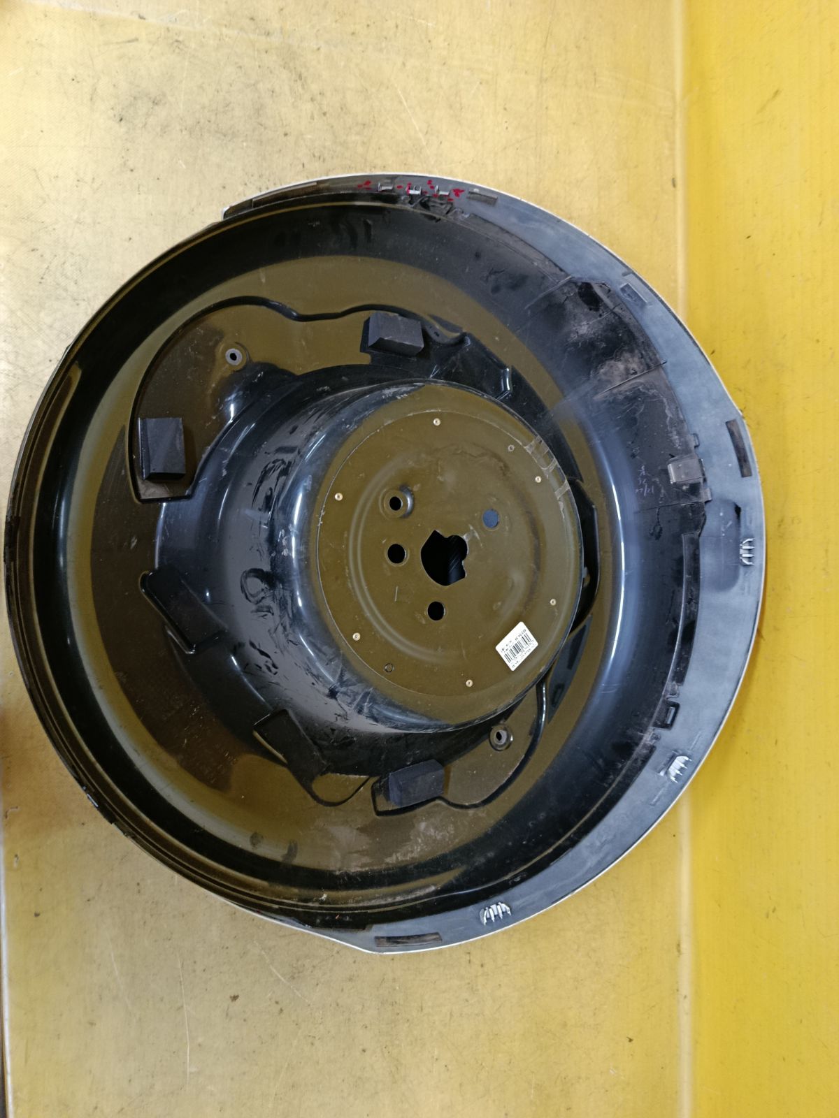Колпак запасного колеса 64771-42U11, 64773-42T41 на Toyota Rav4 ACA31W Фото 2