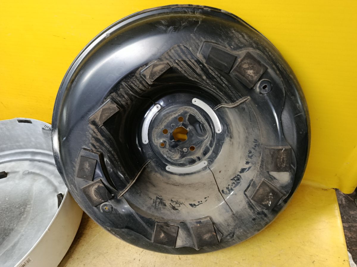 Колпак запасного колеса 64771-42U11, 64773-42T41 на Toyota Rav4 ACA31W Фото 7
