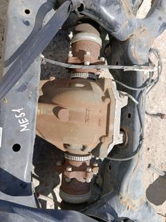 Балка подвески на Nissan Elgrand ME51 VQ25DE Фото 8