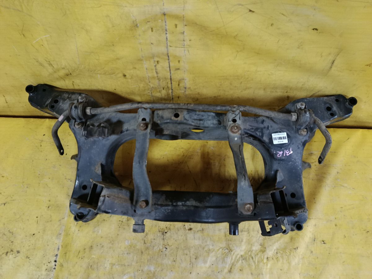 Балка подвески на Nissan X-Trail T31 MR20DE Фото 3
